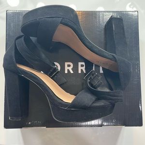Torrid black platform heel size 7
